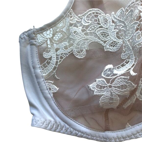 Simone Perele Saga Plunge Bra 32D Unlined Lace White Nude Sheer EUC - Picture 7 of 12